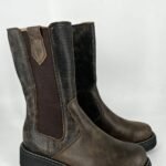 Bota urbana con suela baja deportiva