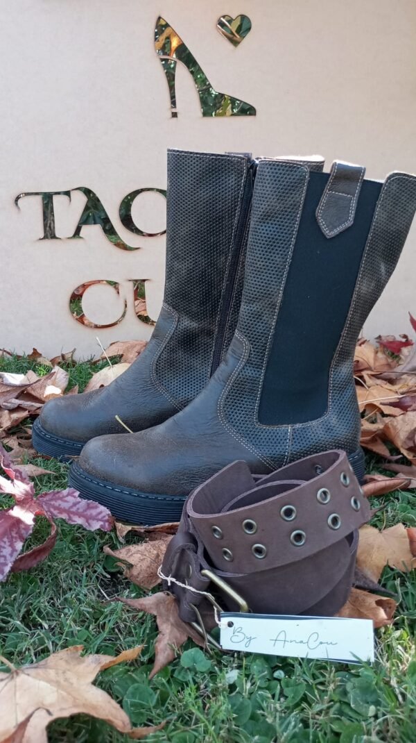 Bota urbana con suela baja deportiva - Imagen 2