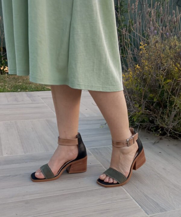 Sandalia combinada