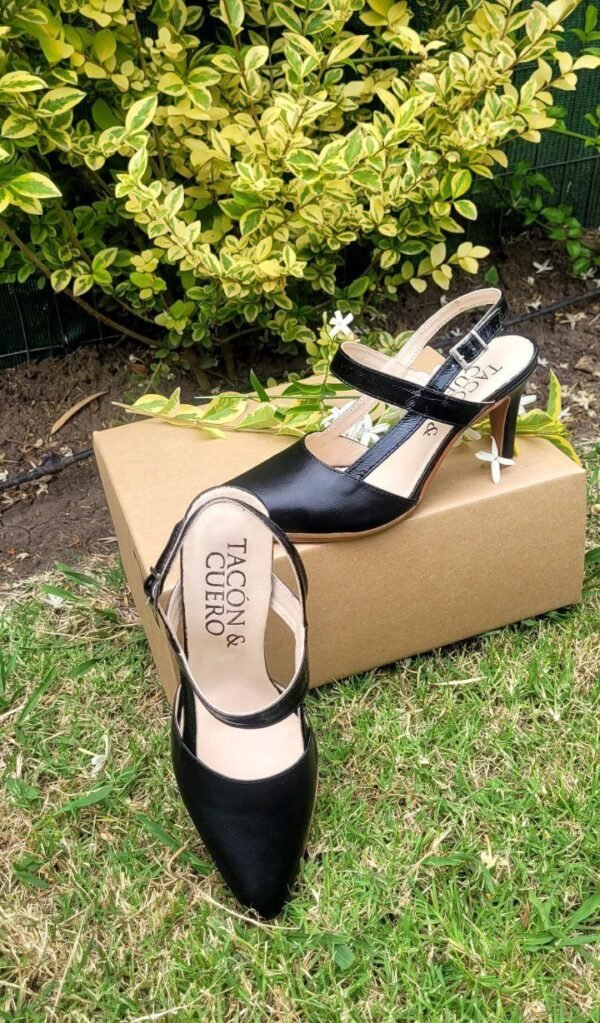 Zapato de tacón combinado calado - Imagen 2